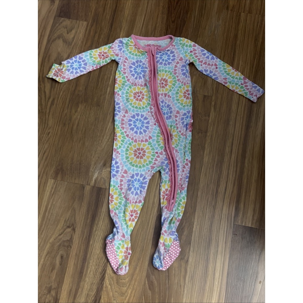 Ruffle Butts Baby Girls 6-12 Months Bamboo Rainbow Hearts Footed Sleeper Pajamas